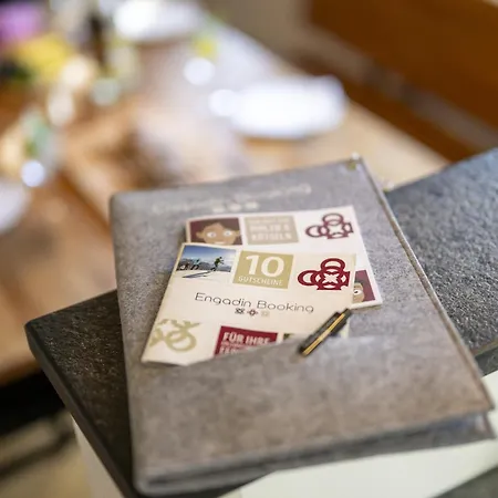 Chasa Arquint * 散特