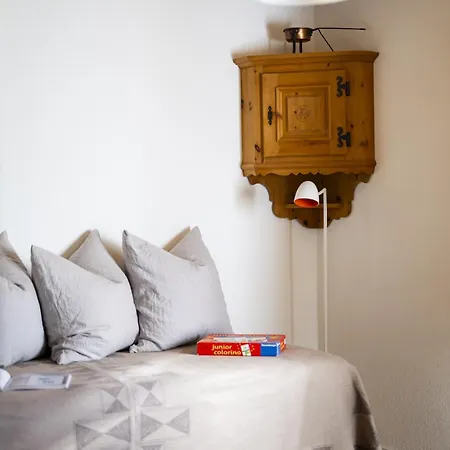 Chasa Arquint Apartment Sent