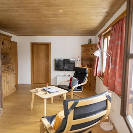 公寓 Chasa Arquint