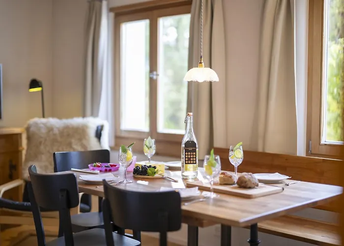 Апартаменты Chasa Arquint *