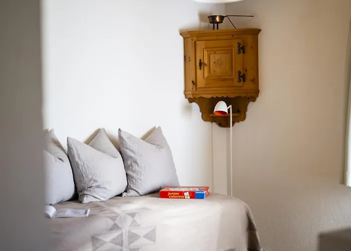 Chasa Arquint Апартаменты Зент