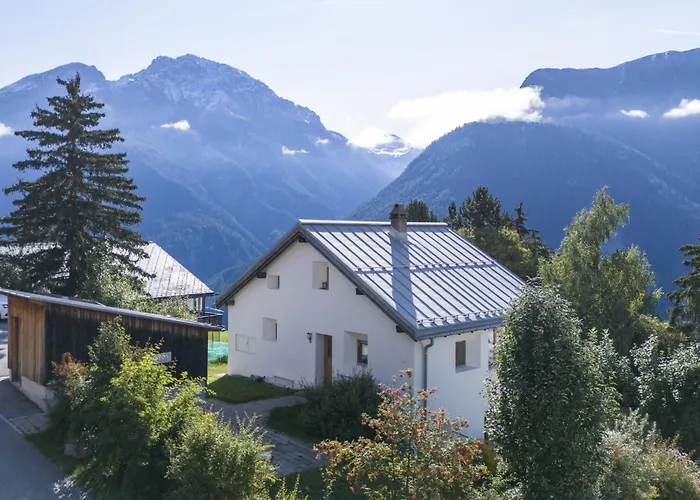 Chasa Arquint Апартаменты Зент