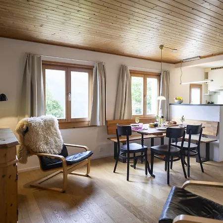 شقة Chasa Arquint