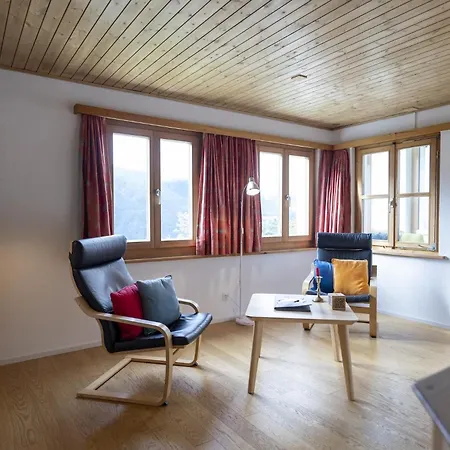 شقة Chasa Arquint